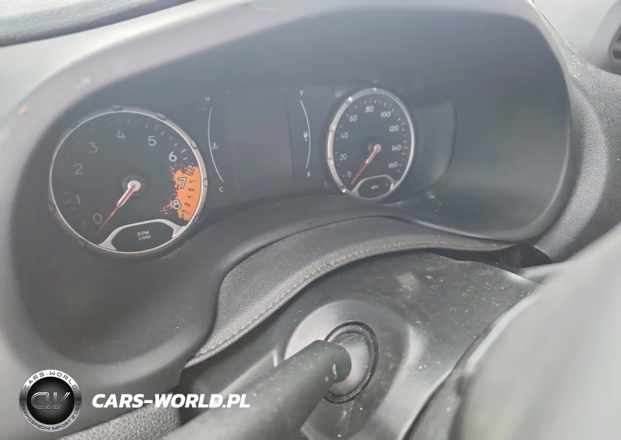 2018 Jeep Renegade VIN:ZACCJABB3JPJ35738 - 9