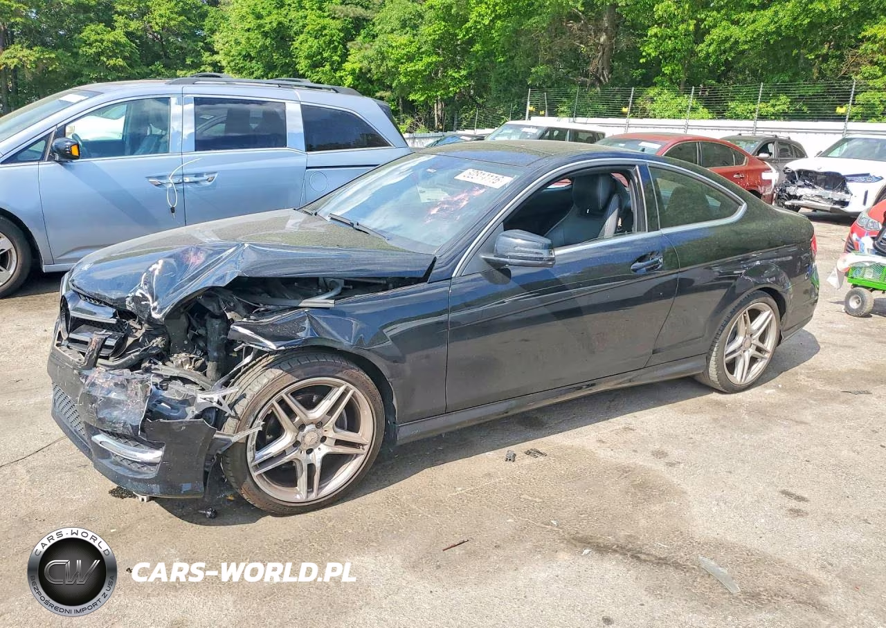 2015 Mercedes-Benz C 250