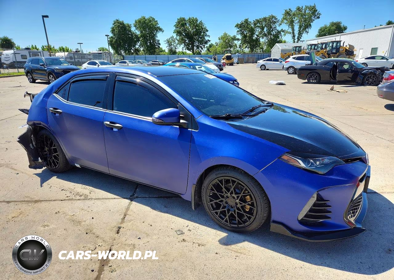 2019 Toyota Corolla Se VIN:5YFBURHE4KP886799 - 4