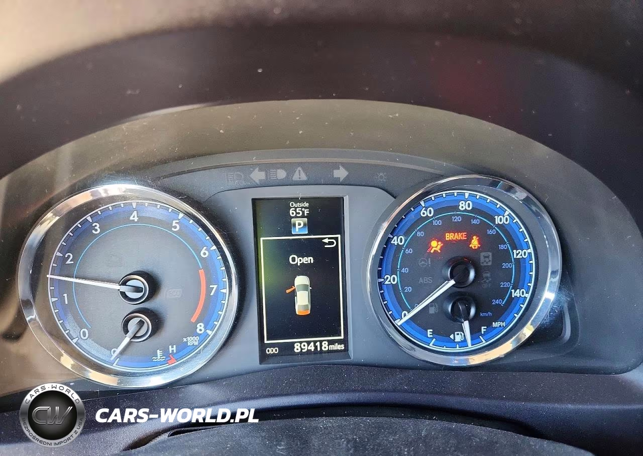 2019 Toyota Corolla Se VIN:5YFBURHE4KP886799 - 9