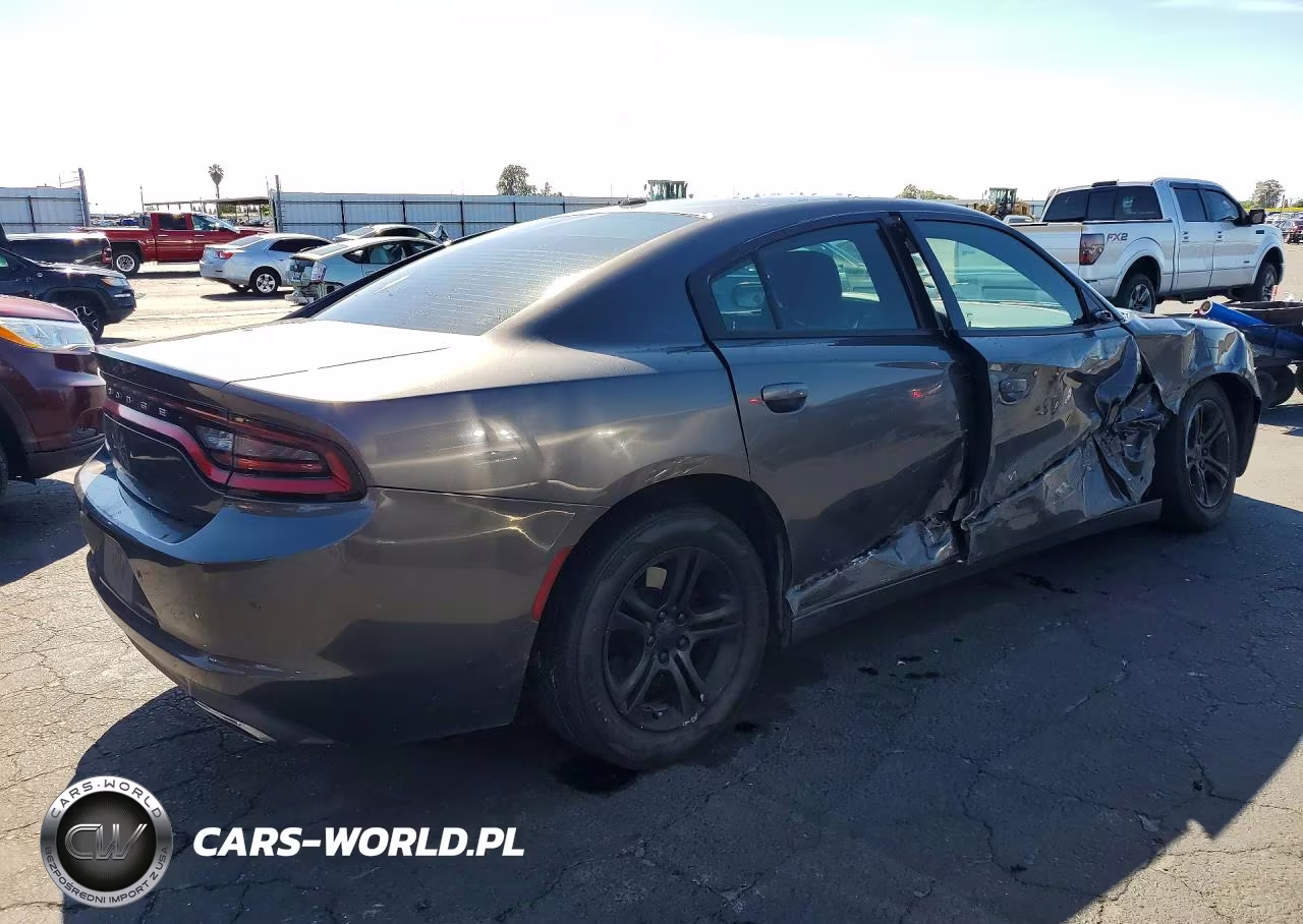 2015 Dodge Charger VIN:2C3CDXBG7FH716407 - 3