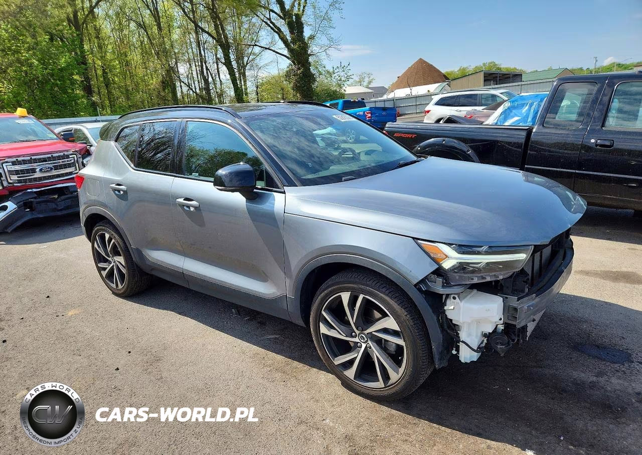2019 Volvo Xc40 T5 R-Design VIN:YV4162UM9K2117222 - 4
