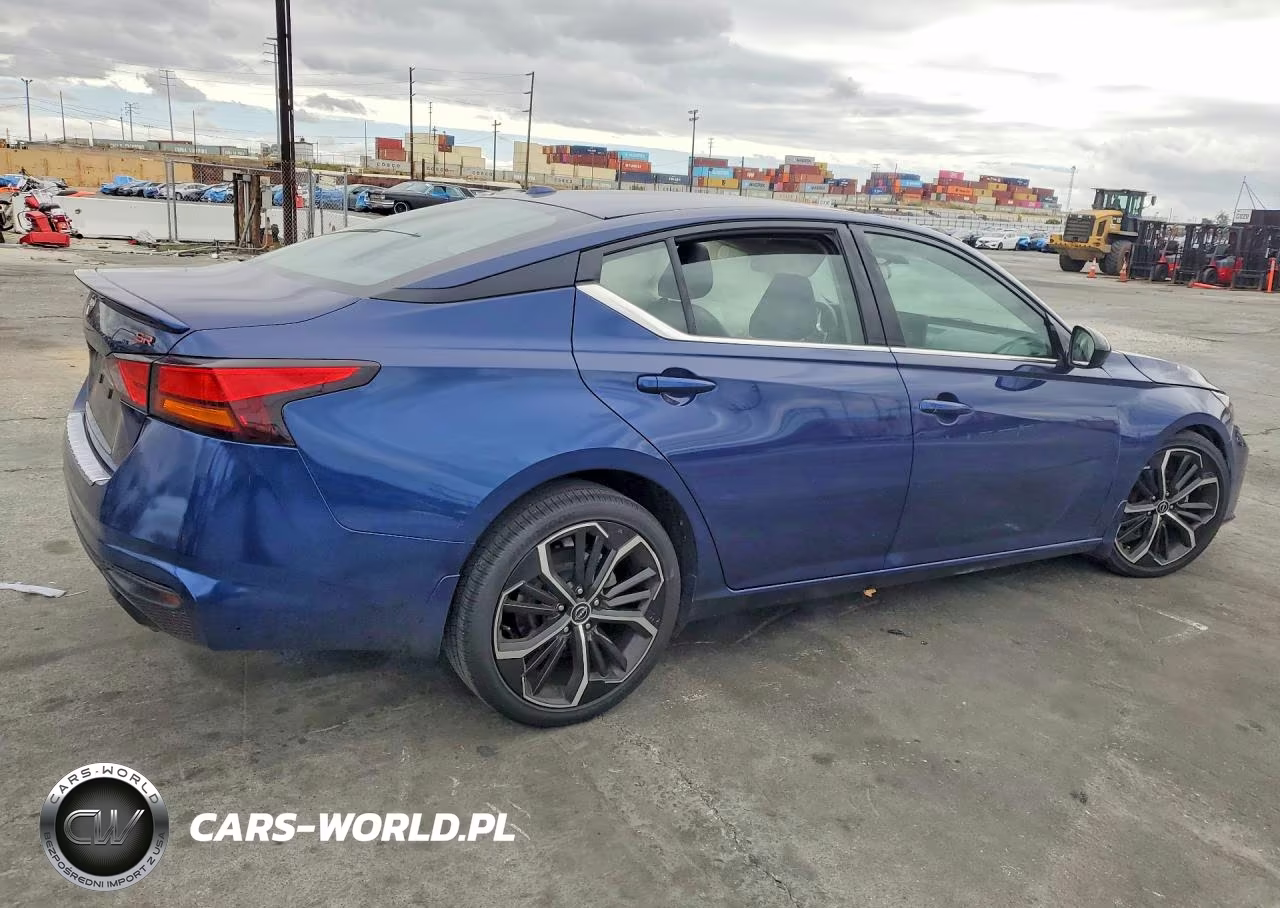 2023 Nissan Altima Sr VIN:1N4BL4CV2PN313357 - 3