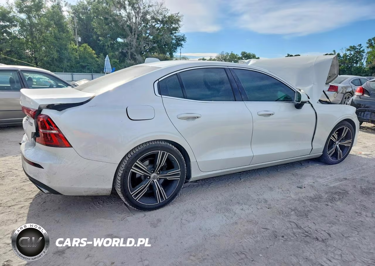 2020 Volvo S60 T5 Inscription VIN:7JR102FLXLG064545 - 3