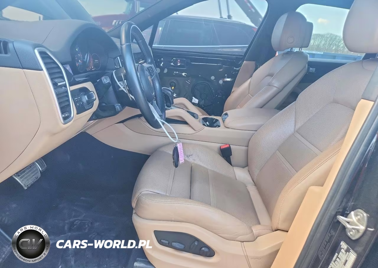 2023 Porsche Cayenne S VIN:WP1AB2AY7PDA15403 - 7
