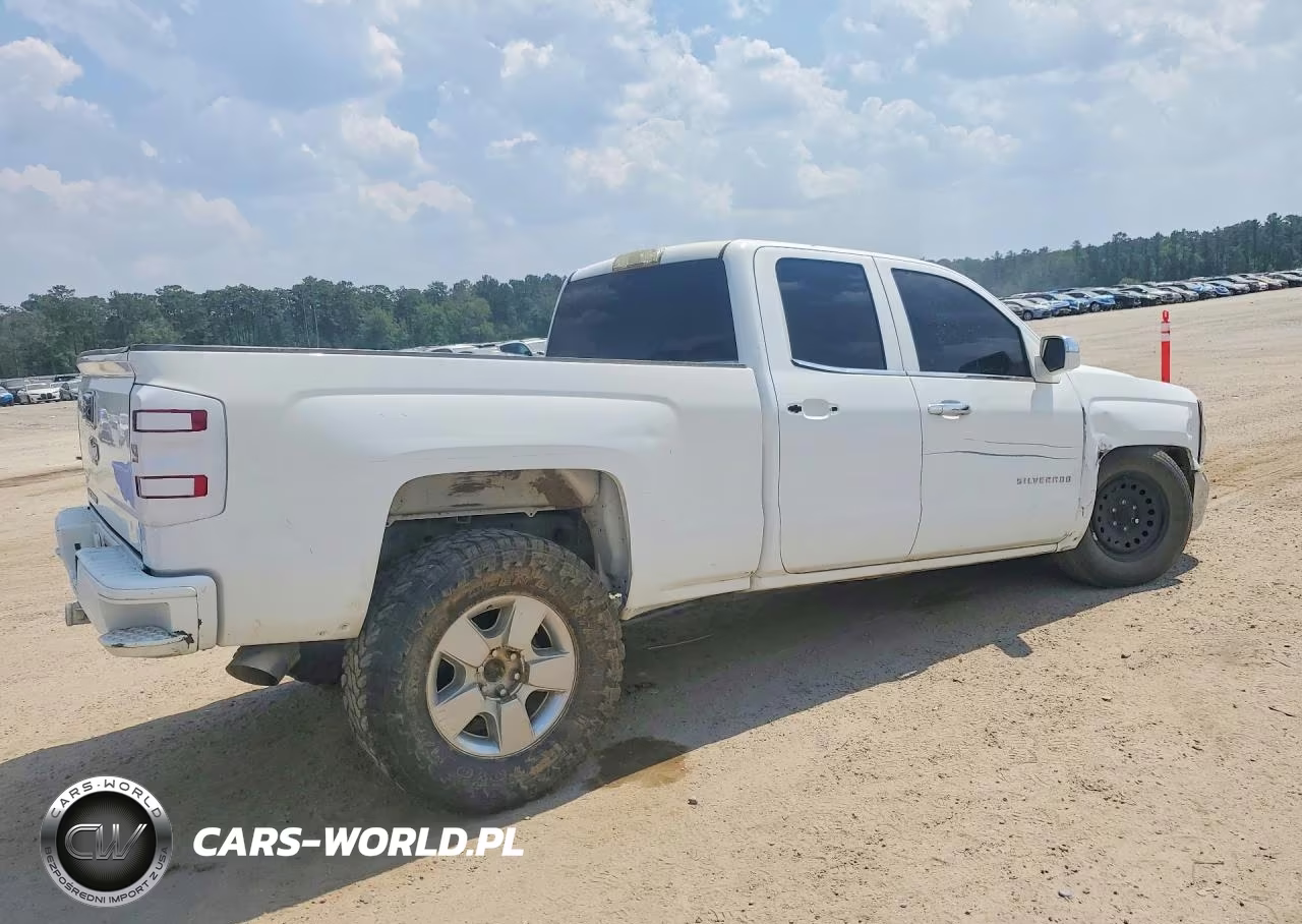 2017 Chevrolet Silverado C1500 VIN:1GCRCNEC5HZ343781 - 3