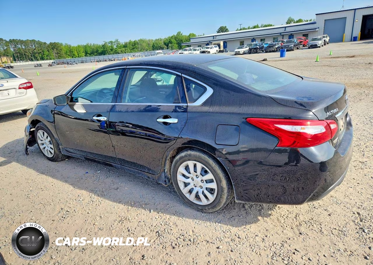 2017 Nissan Altima 2.5 S VIN:1N4AL3AP3HC484982 - 2