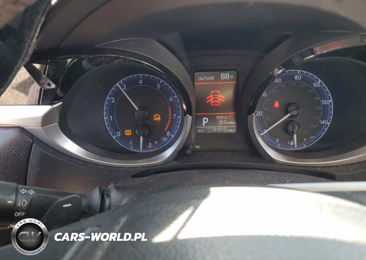 2014 Toyota Corolla S Plus VIN:5YFBURHE8EP076726 - 9