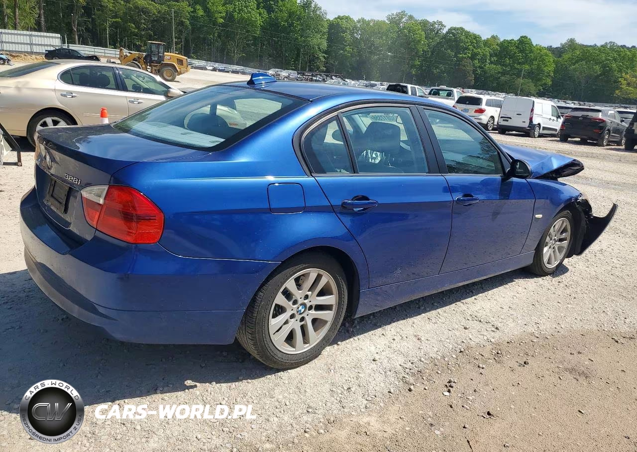 2007 BMW 328 I VIN:WBAVA37597NL10549 - 3