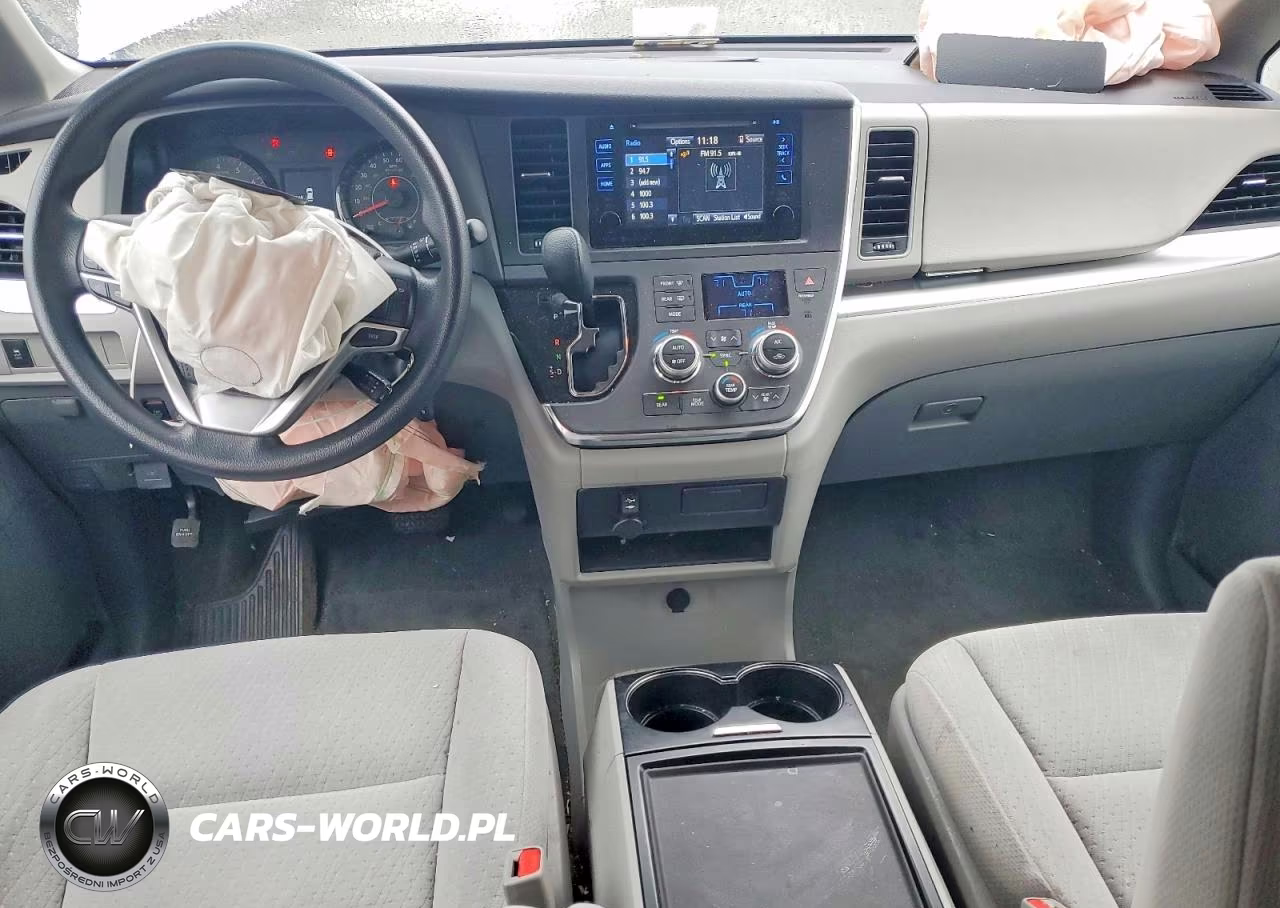 2015 Toyota Sienna Le VIN:5TDKK3DC9FS552532 - 8