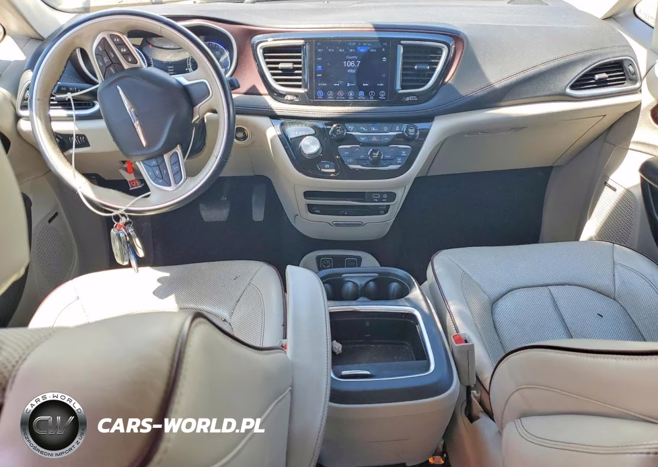 2017 Chrysler Pacifica Limited VIN:2C4RC1GG7HR735454 - 8