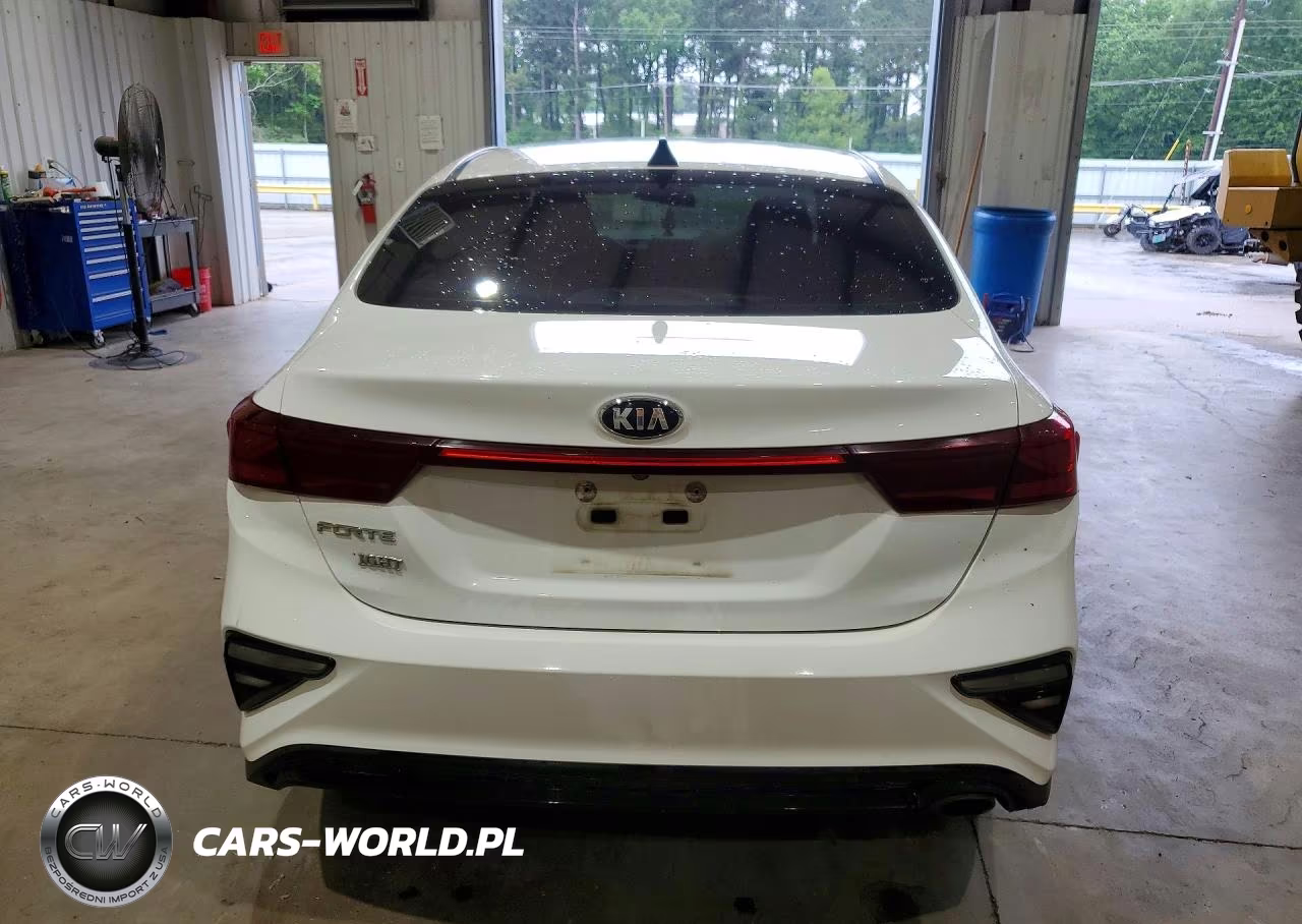 2021 Kia Forte Lxs VIN:3KPF24AD5ME326113 - 6