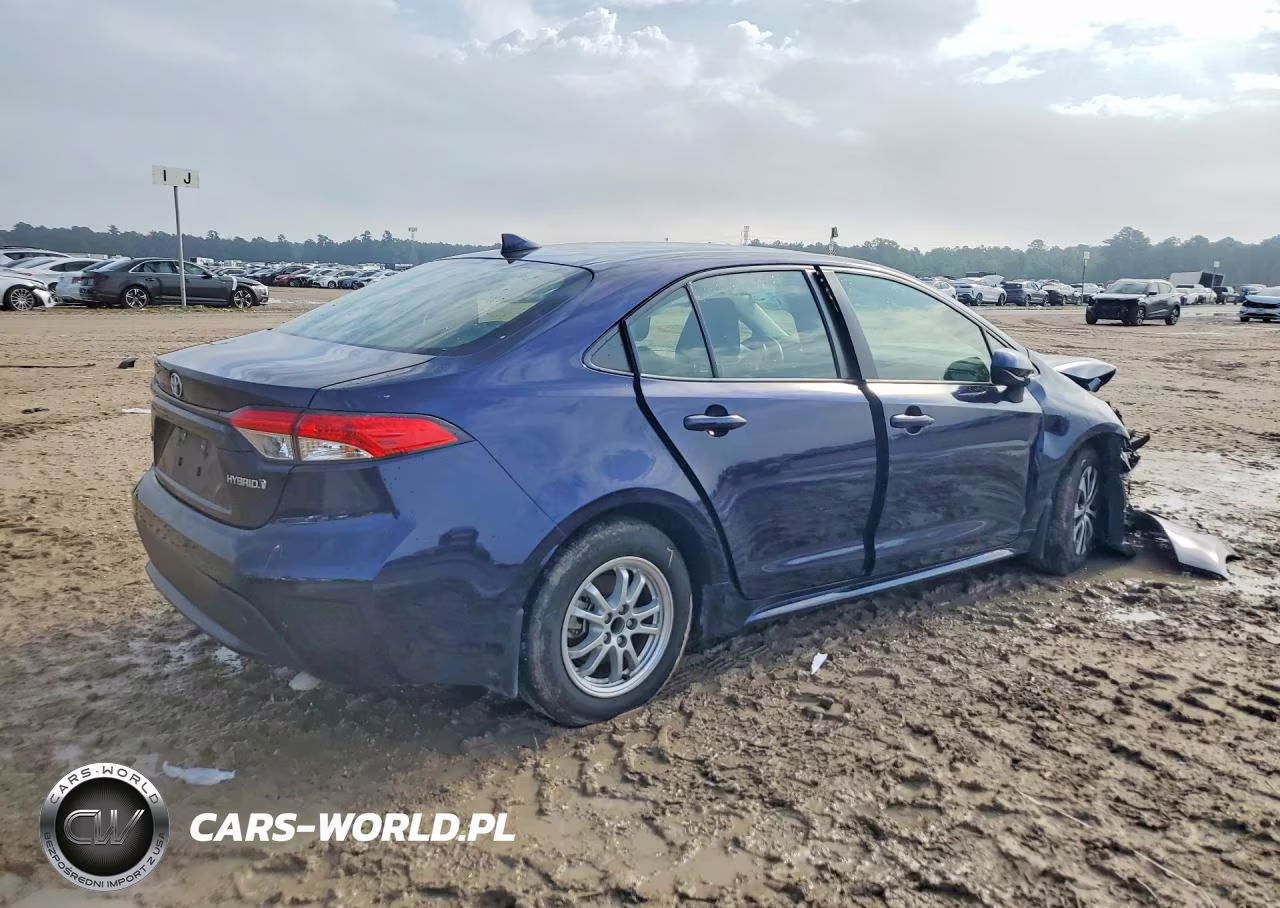2022 Toyota Corolla Le VIN:JTDEAMDE4NJ059604 - 3
