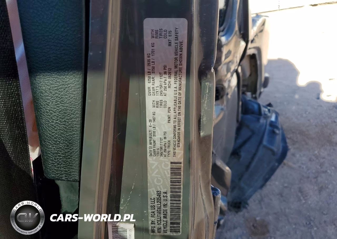 2020 Jeep Gladiator Sport VIN:1C6JJTAGXLL205463 - 13