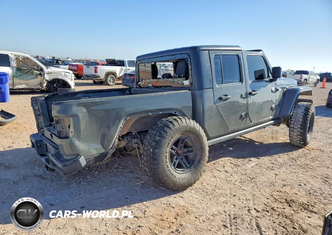 2020 Jeep Gladiator Sport VIN:1C6JJTAGXLL205463 - 3