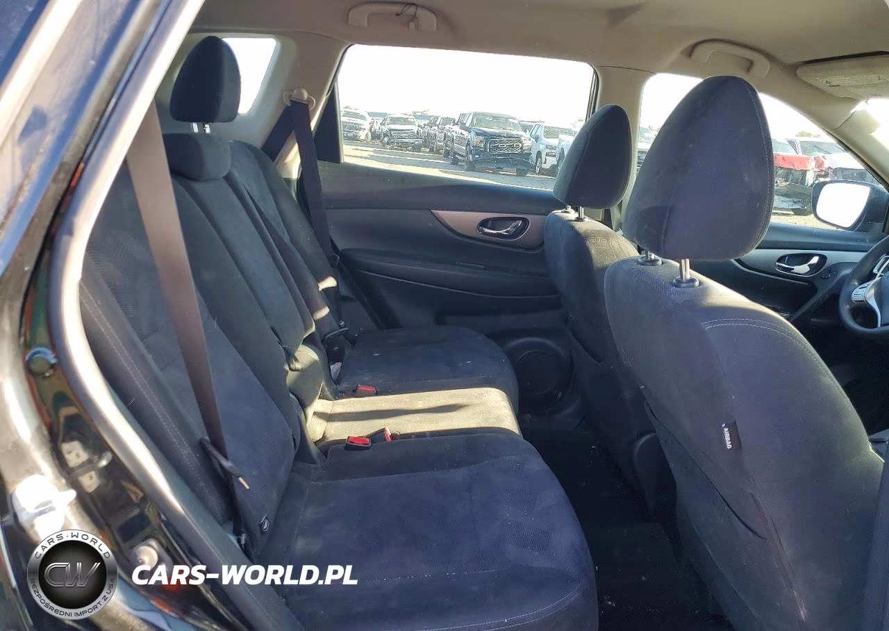 2015 Nissan Rogue S VIN:KNMAT2MVXFP568222 - 10