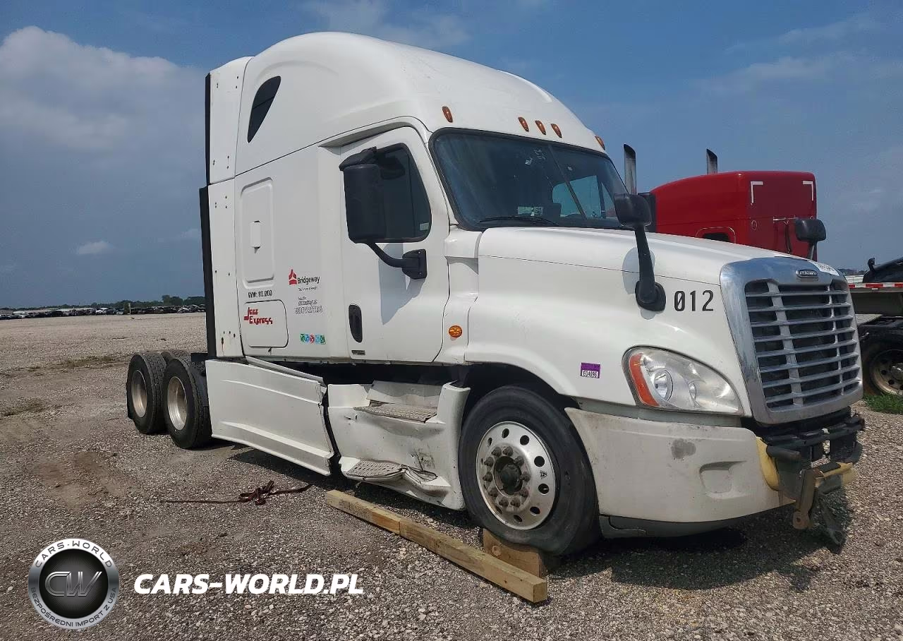 2016 Freightliner Cascadia 125 Semi Truck