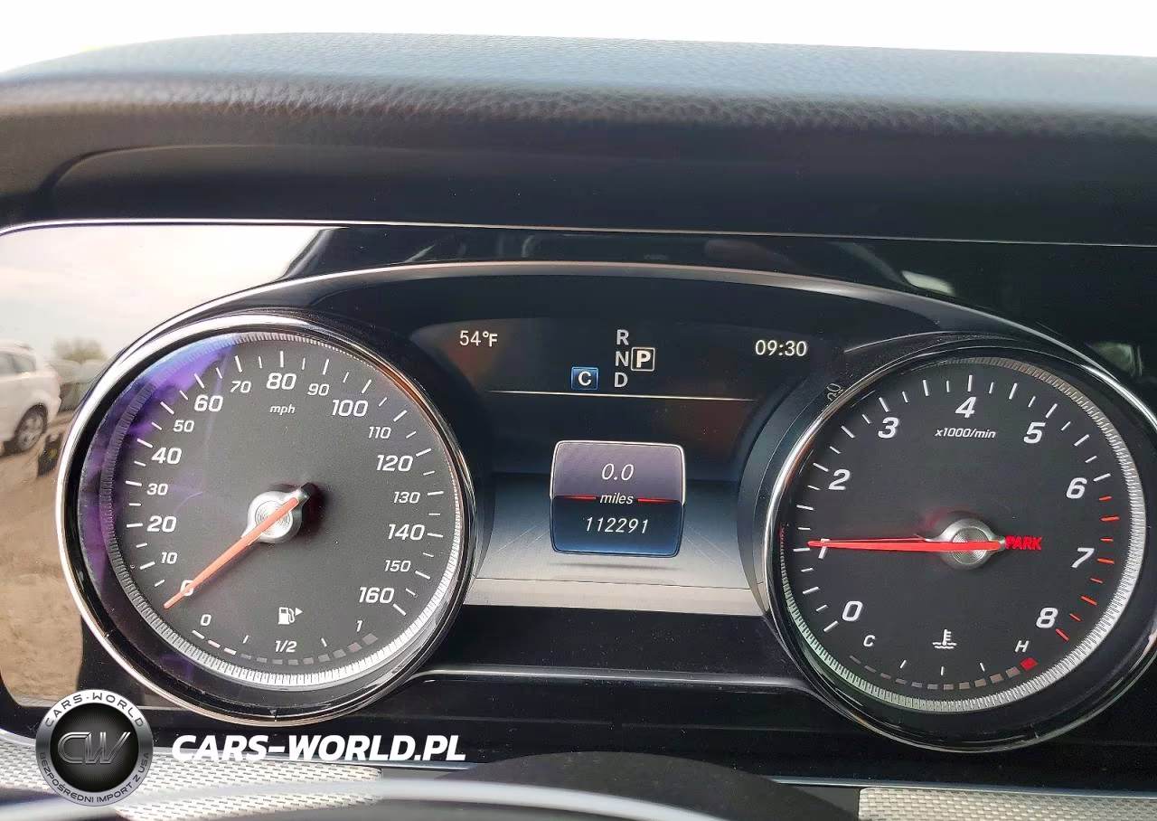2017 Mercedes-Benz E 300 4Matic VIN:WDDZF4KB2HA033573 - 9