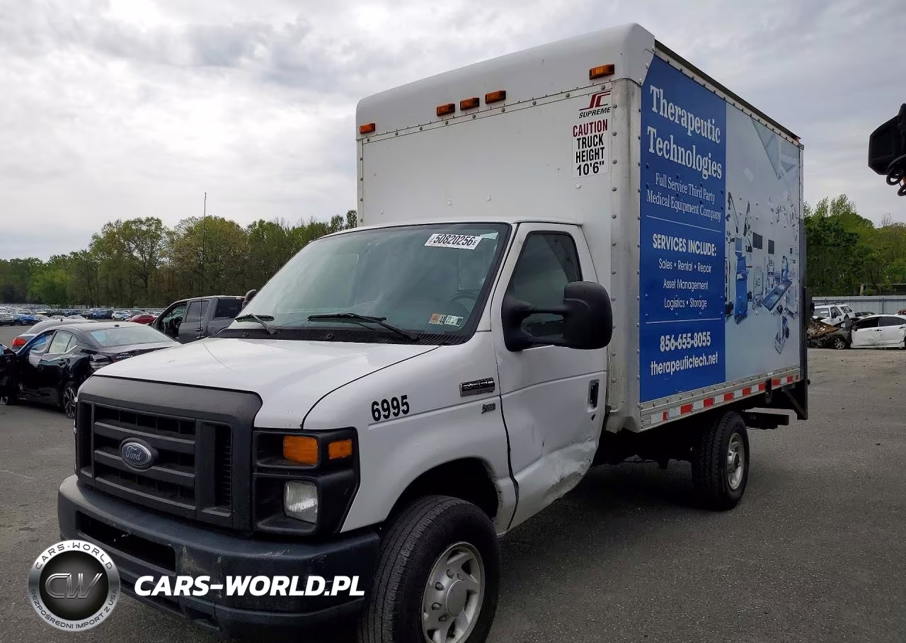2011 Ford E350 Box Truck