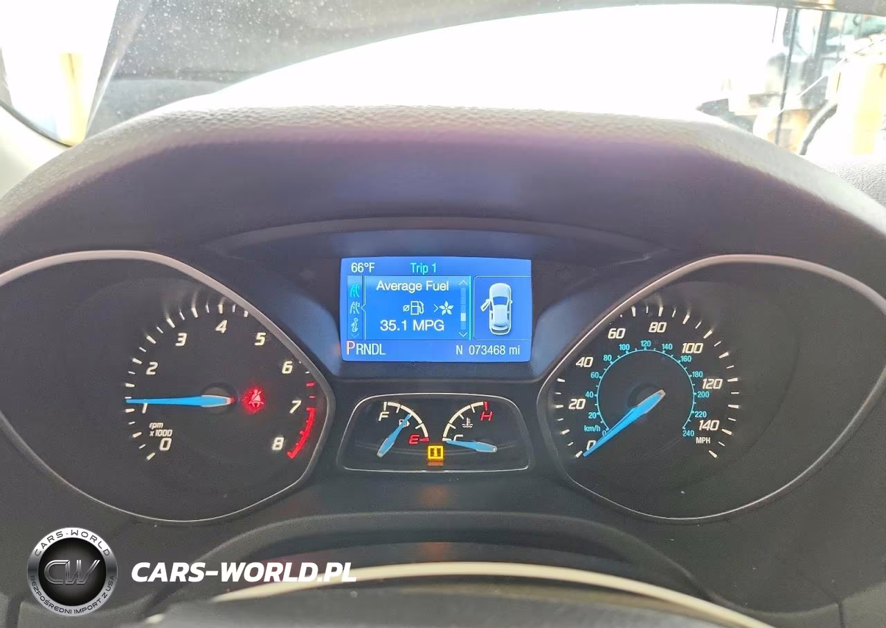 2014 Ford Focus Se VIN:1FADP3F21EL197876 - 9