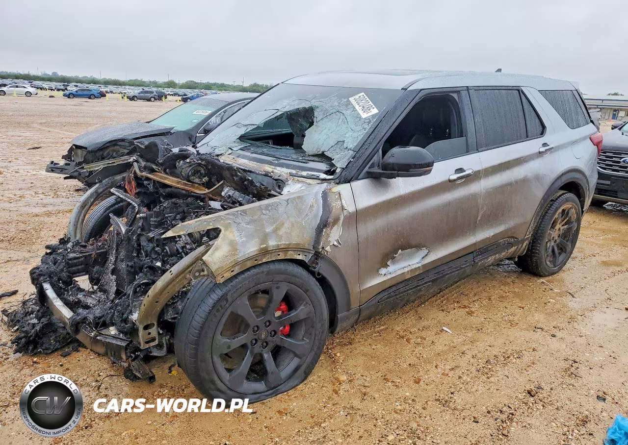 2022 Ford Explorer St – zdjęcie 1 z 12