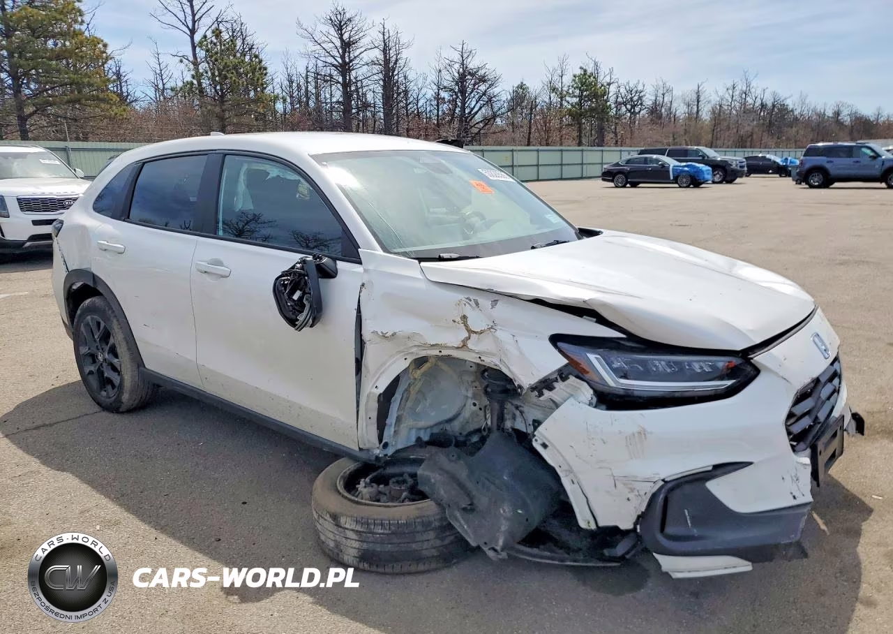 2025 Honda Hr-V Sport VIN:3CZRZ2H56SM735391 - 4