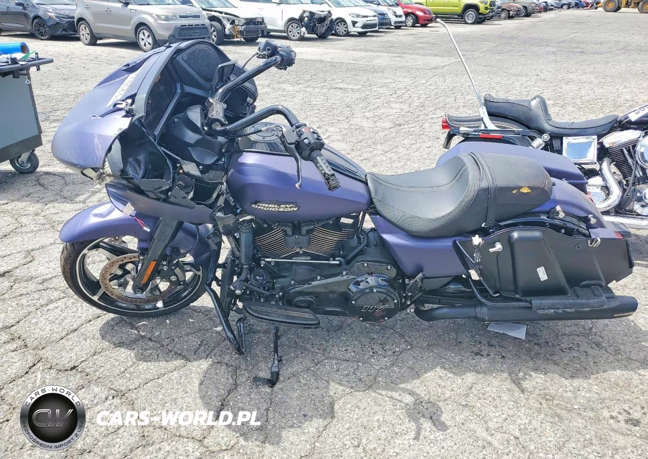 2025 Harley Davidson Fltrx Road Glide VIN:1HD1KH729SB631176 - 3