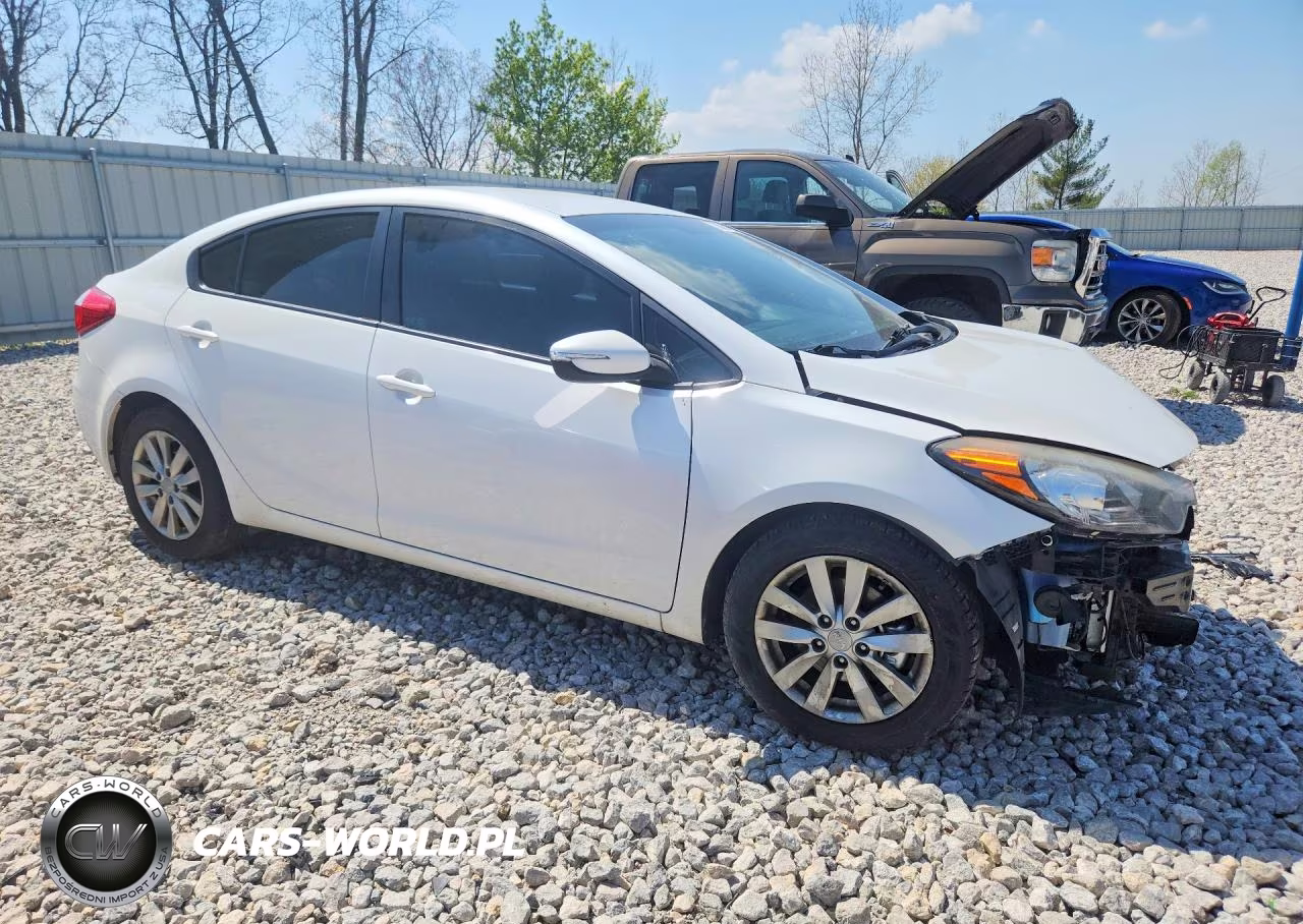 2015 Kia Forte Lx VIN:KNAFX4A65F5393616 - 4