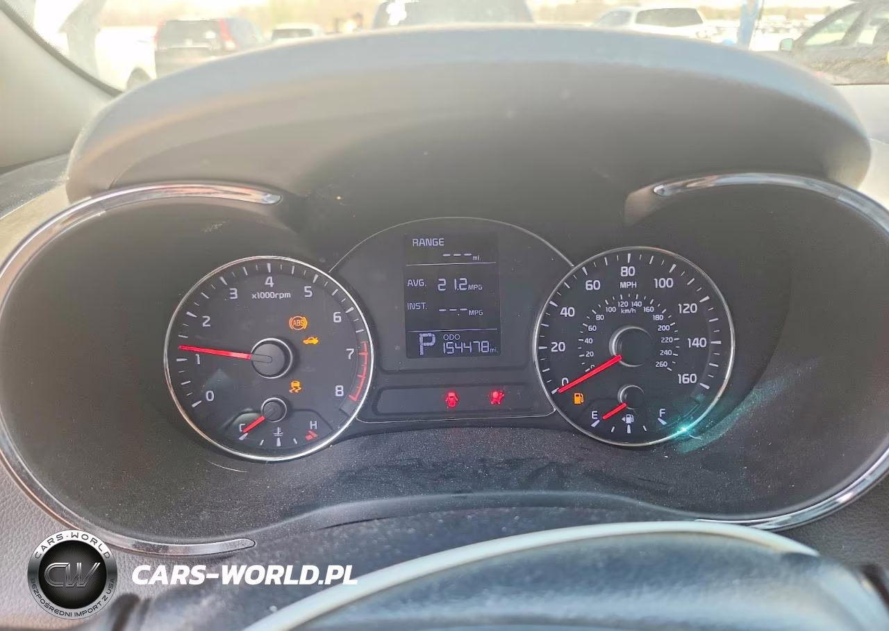 2015 Kia Forte Lx VIN:KNAFX4A65F5393616 - 9