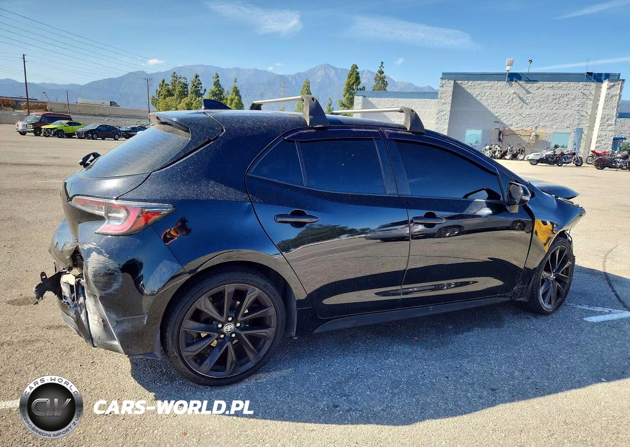 2021 Toyota Corolla Hatchback Se Nightshade Edition VIN:JTND4MBE6M3109097 - 3