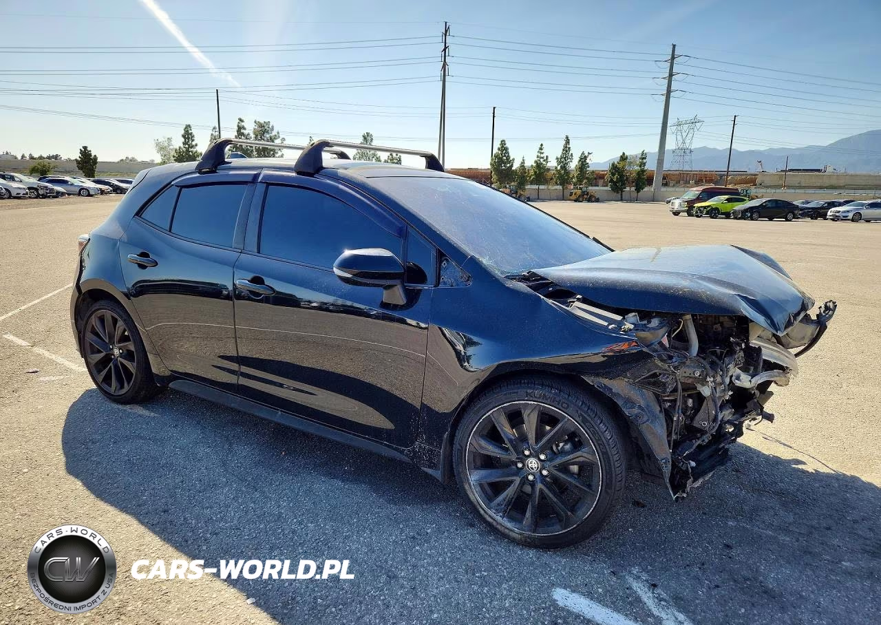 2021 Toyota Corolla Hatchback Se Nightshade Edition VIN:JTND4MBE6M3109097 - 4