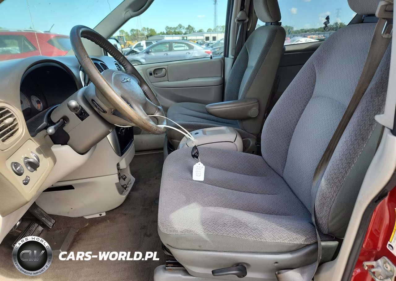 2005 Chrysler Town & Country Touring VIN:2C4GP54L75R296515 - 7