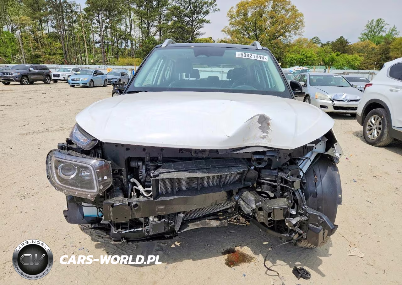 2025 Hyundai Venue Limited VIN:KMHRC8A38SU371338 - 5