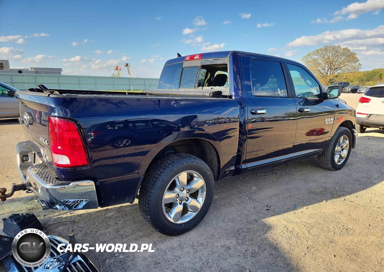 2018 Ram 1500 Slt VIN:1C6RR7LM1JS354532 - 3