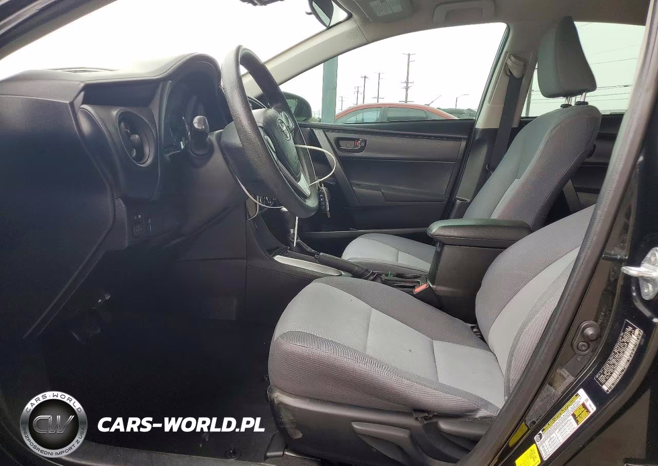 2017 Toyota Corolla L VIN:5YFBURHE8HP640878 - 7