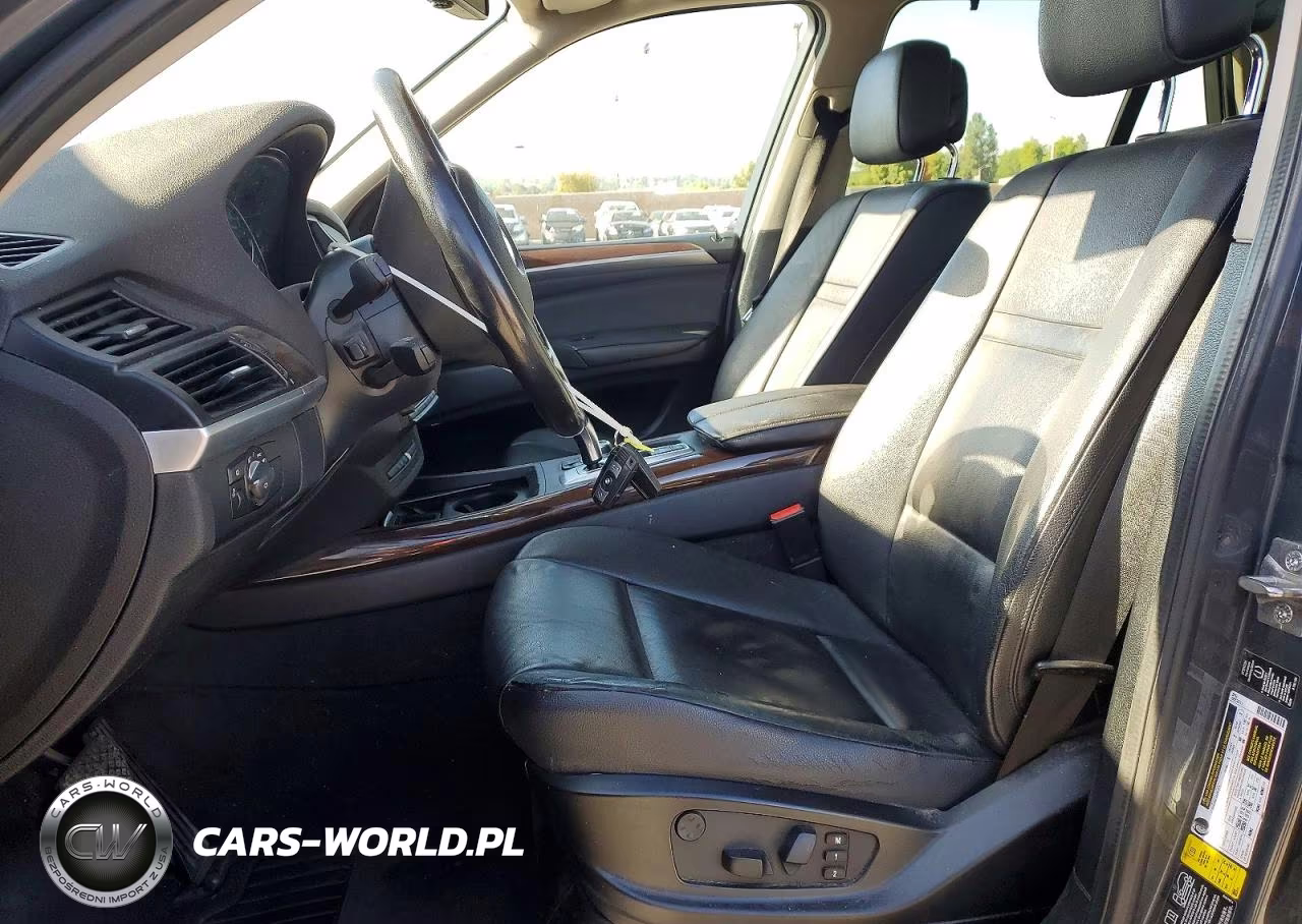 2013 BMW X5 xDrive35I VIN:5UXZV4C55D0B10976 - 7