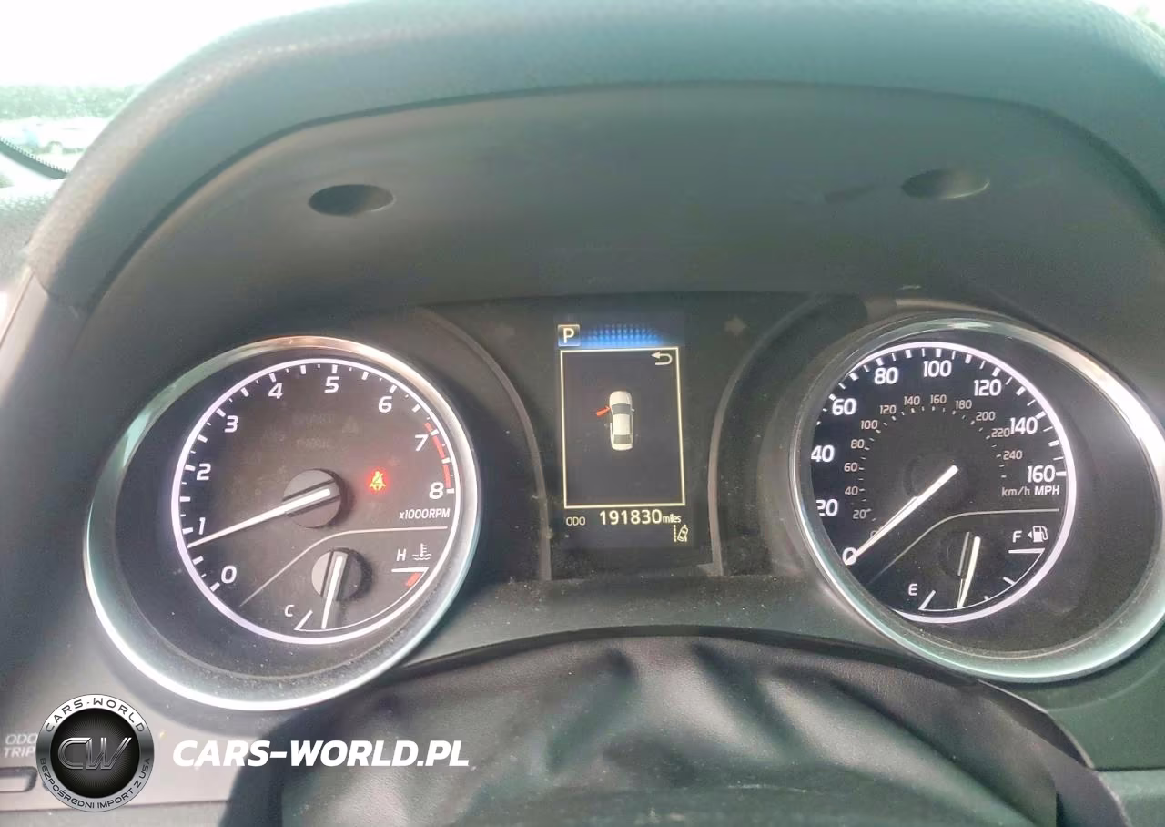 2018 Toyota Camry Se VIN:4T1B11HKXJU511626 - 9