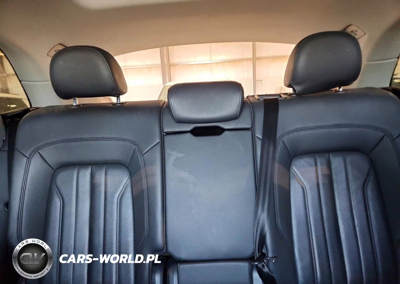 2019 Audi Q5 Premium Plus VIN:WA1BNAFY8K2090660 - 10