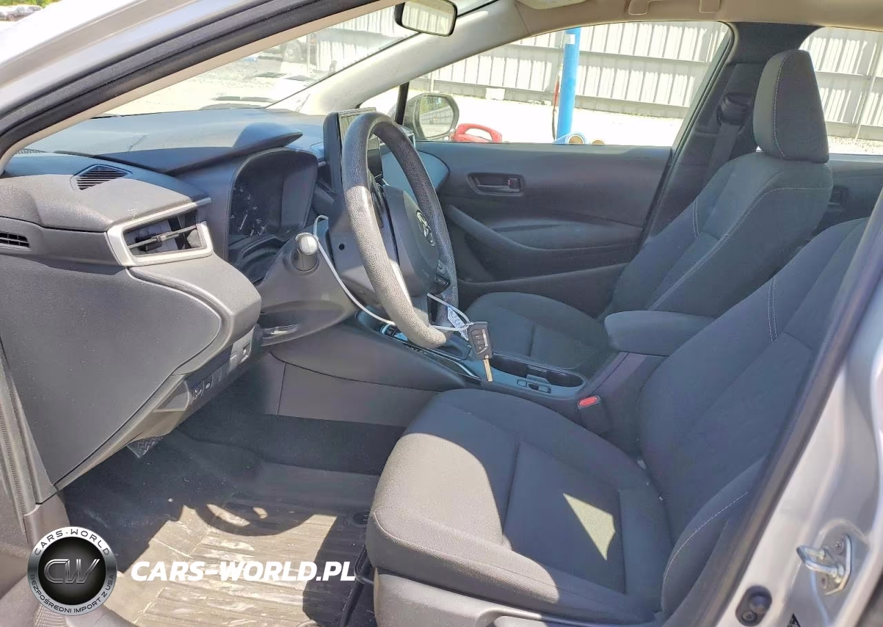 2025 Toyota Corolla Hybrid Le VIN:JTDBCMFE2S3099934 - 7