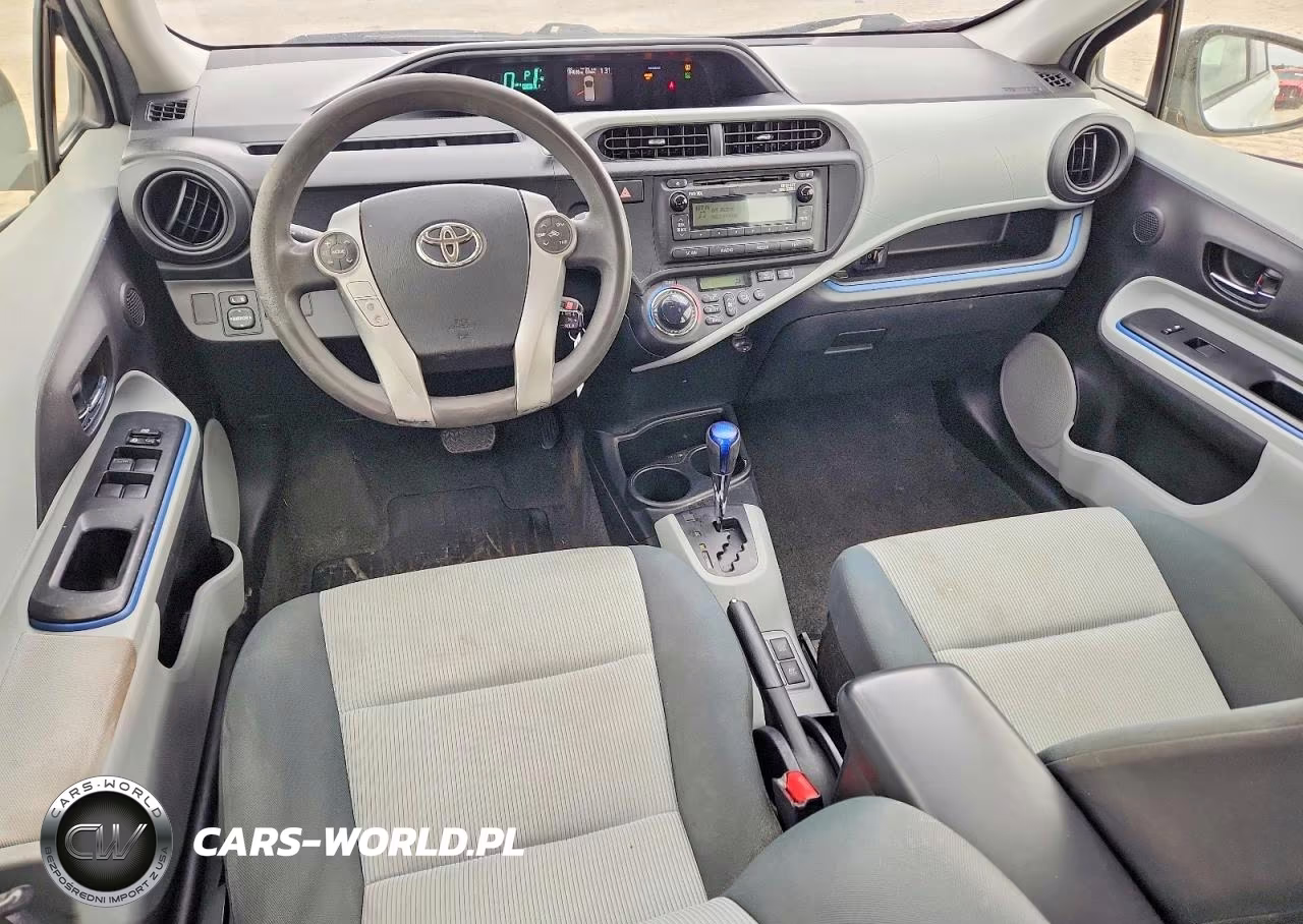 2012 Toyota Prius C Two VIN:JTDKDTB3XC1516970 - 8