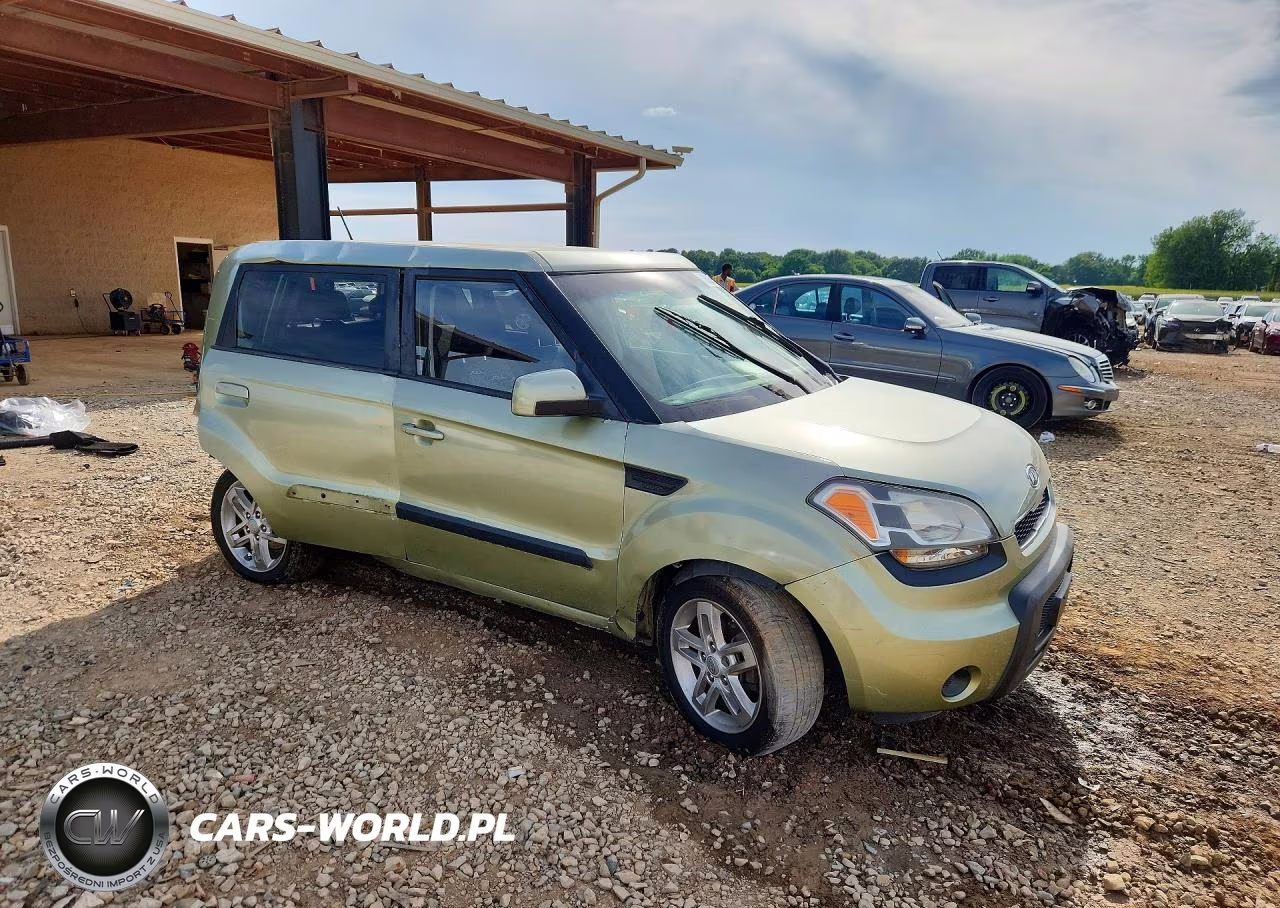 2010 Kia Soul + VIN:KNDJT2A20A7139478 - 4