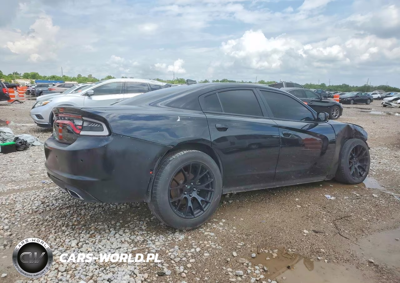 2017 Dodge Charger R VIN:2C3CDXCT3HH620269 - 3