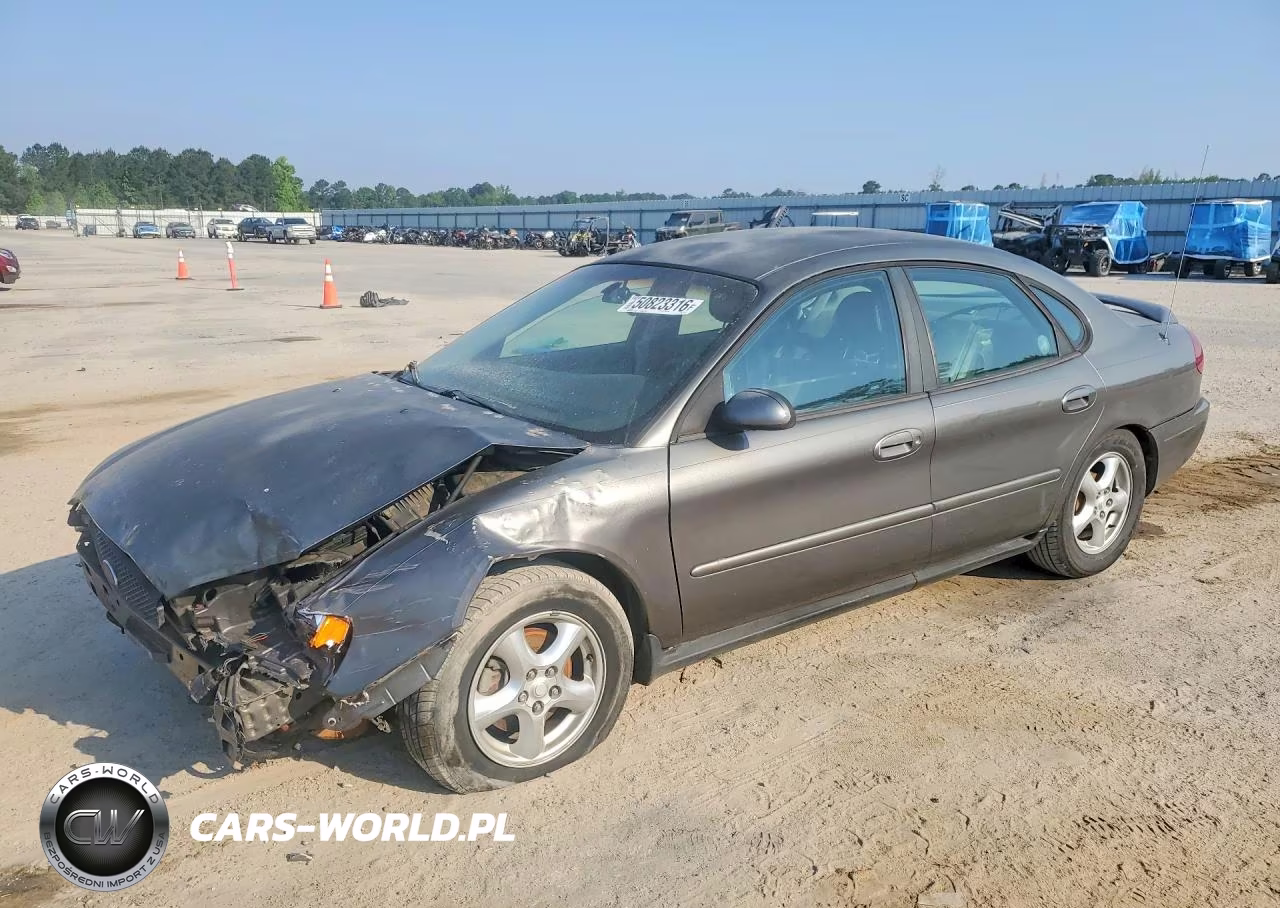 2004 Ford Taurus