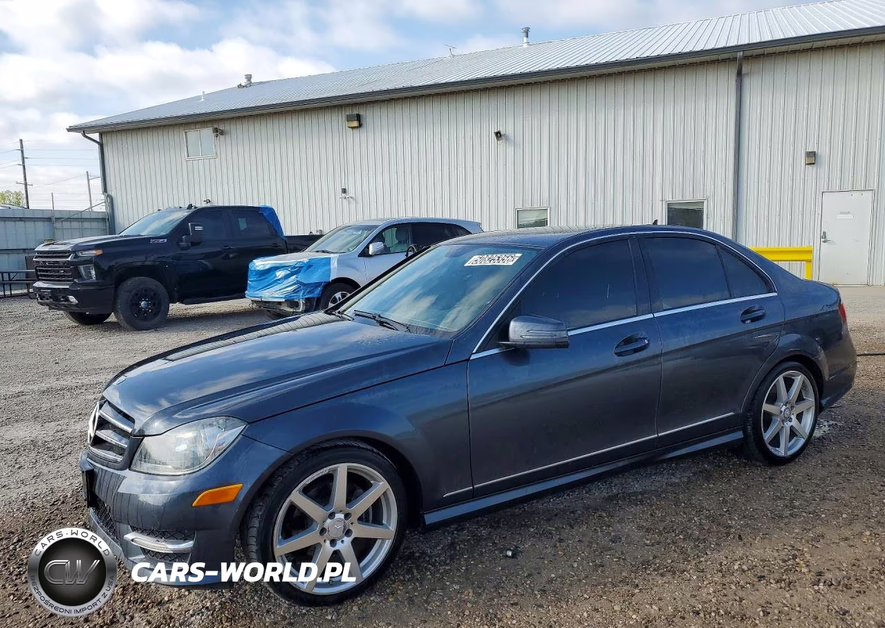 2014 Mercedes-Benz C 250