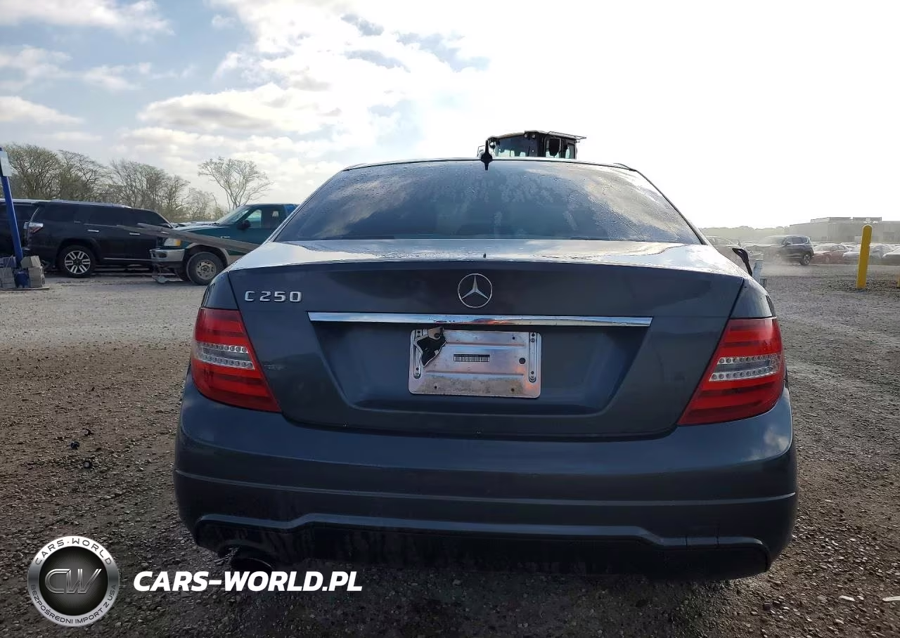 2014 Mercedes-Benz C 250 VIN:WDDGF4HB9EA955364 - 6