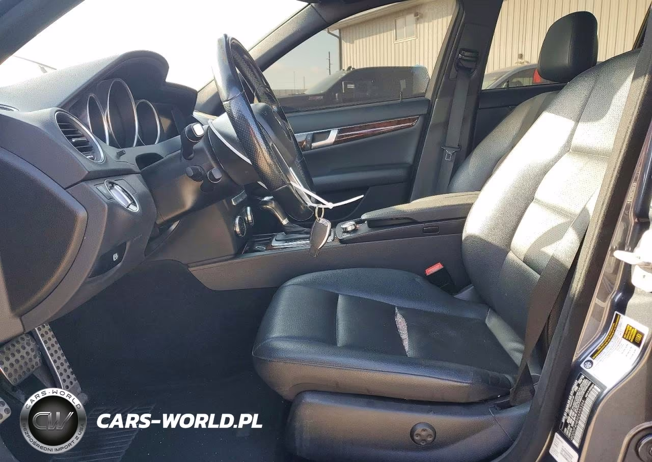 2014 Mercedes-Benz C 250 VIN:WDDGF4HB9EA955364 - 7