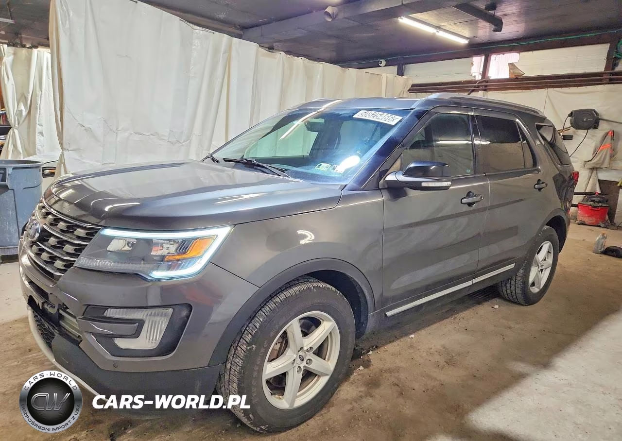 2017 Ford Explorer Xlt – zdjęcie 1 z 13