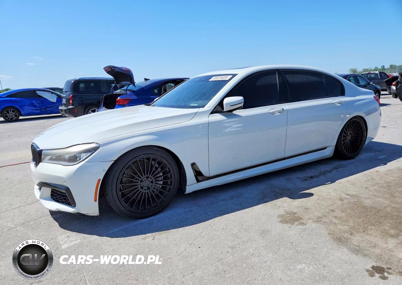 2016 BMW 750 Xi