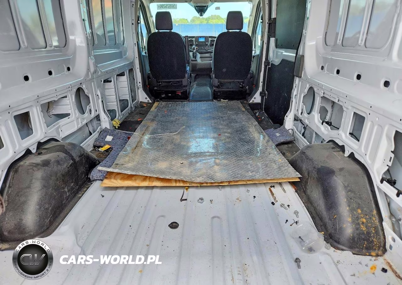 2024 Ford Transit 250 Delivery Van VIN:1FTBR1C85RKB42321 - 10