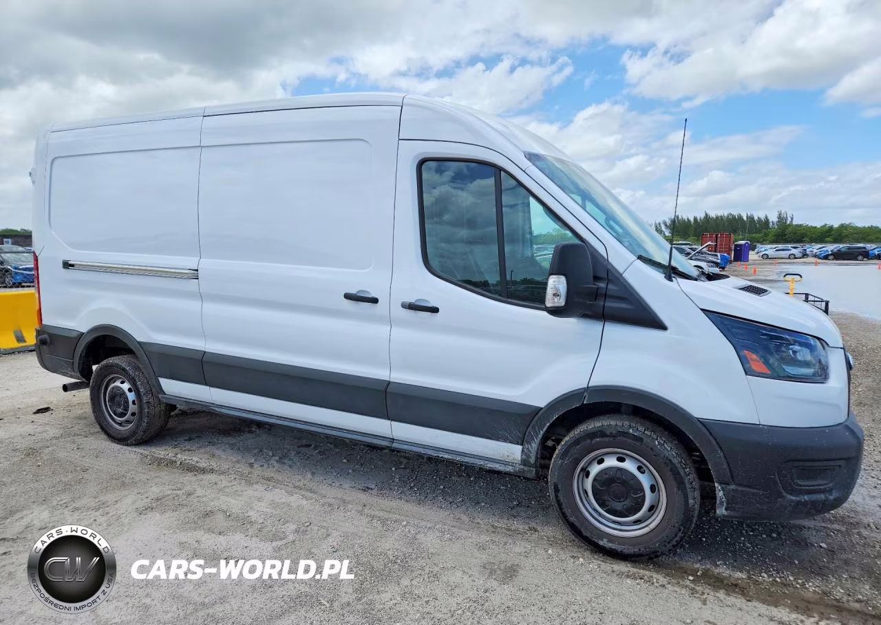 2024 Ford Transit 250 Delivery Van VIN:1FTBR1C85RKB42321 - 4